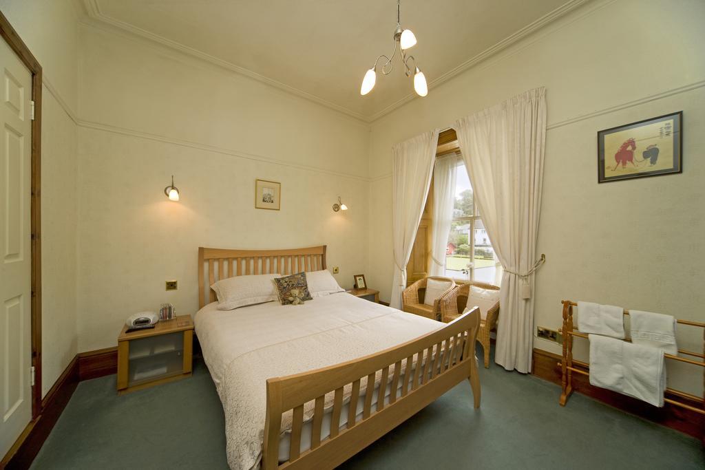 The Old Manse Oban Room photo